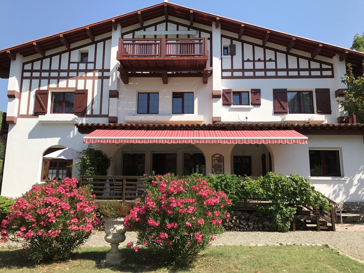 La Villa Du Parc Prades  Exterior photo